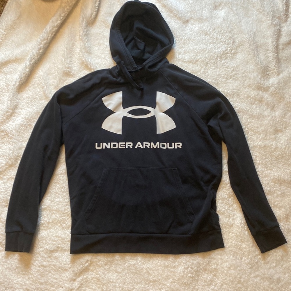 Men’s Under Armour hoodie Medium black